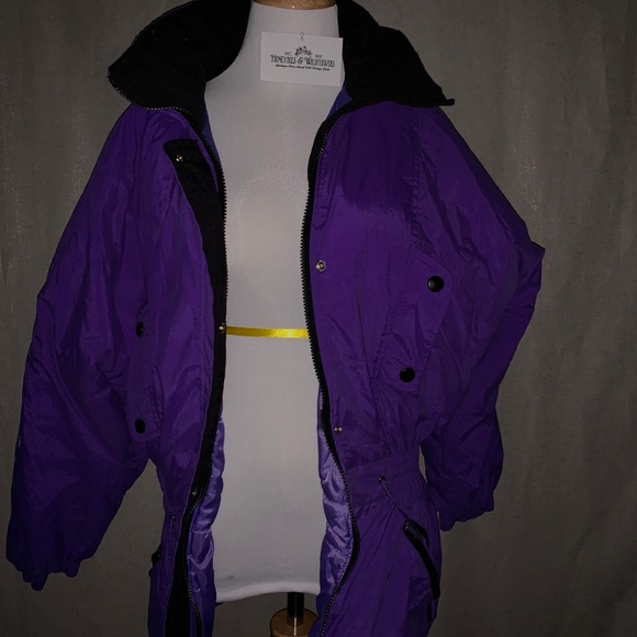 🎿❄️ Vintage puffer ski jacket❄️🎿 - Picture 3 of 8